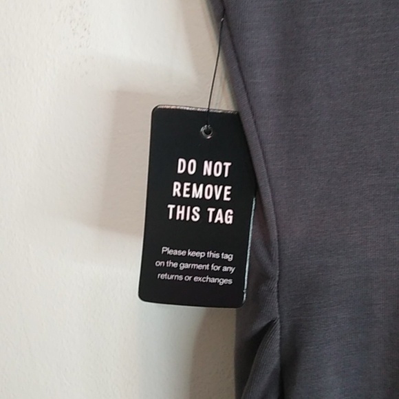 Express Grey Short Sleeve Dress - Size XL - Picture 5 of 7